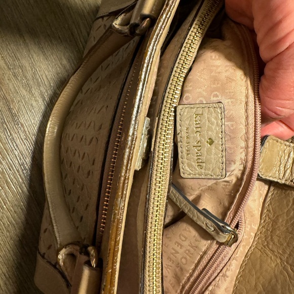 Kate Spade Lattice Front tote - Picture 4 of 7